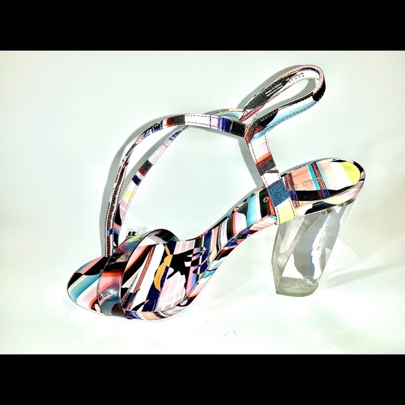 Sandal heels - Picture 1 of 2